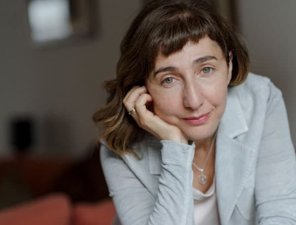 «ЭМИГРАНТ САМ ПОДЧАС НЕ ОСОЗНАЕТ, ЧТО НАХОДИТСЯ В КРИЗИСЕ, И ЕГО ОКРУЖЕНИЕ ЭТОГО НЕ ПОНИМАЕТ»: ИНТЕРВЬЮ С ПСИХОТЕРАПЕВТОМ ОЛЬГОЙ МОВЧАН